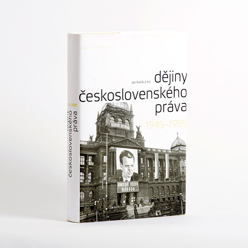 Dějiny československého práva - grafický návrh a sazba knihy.
